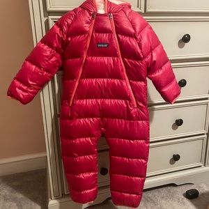 Patagonia onsie bunting snow suit